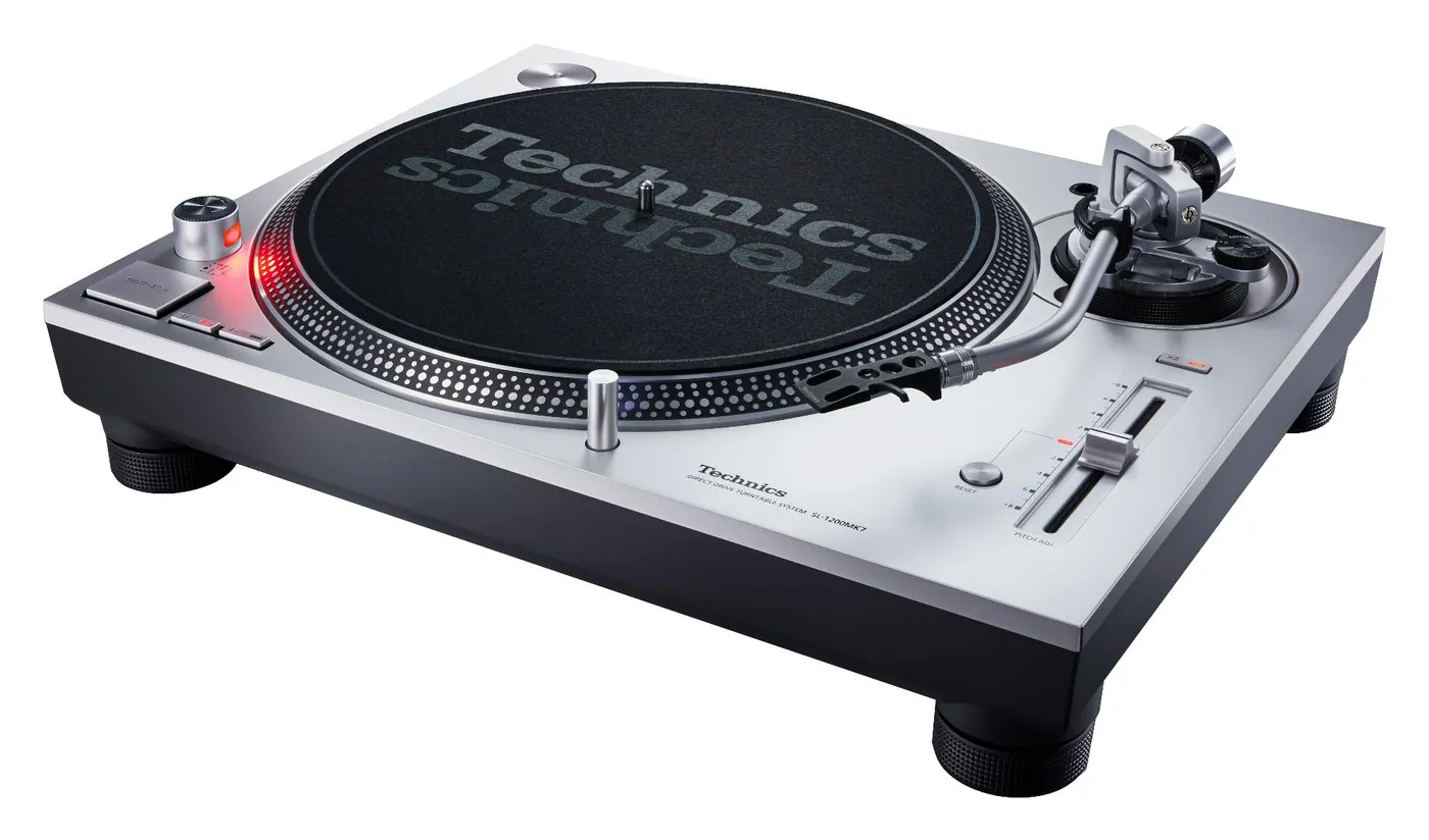 Tornamesa Technics SL-1200M7 DJ Profesional Plateada
