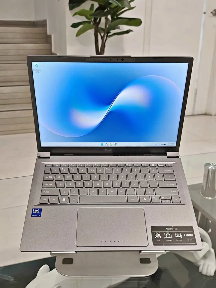 Laptop Acer Aspire 14 Intel Core i7 Color Plata